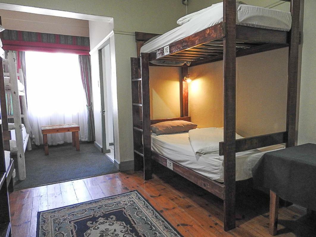 Хостел Mosselbay Backpackers Моссел-Бей Екстер'єр фото