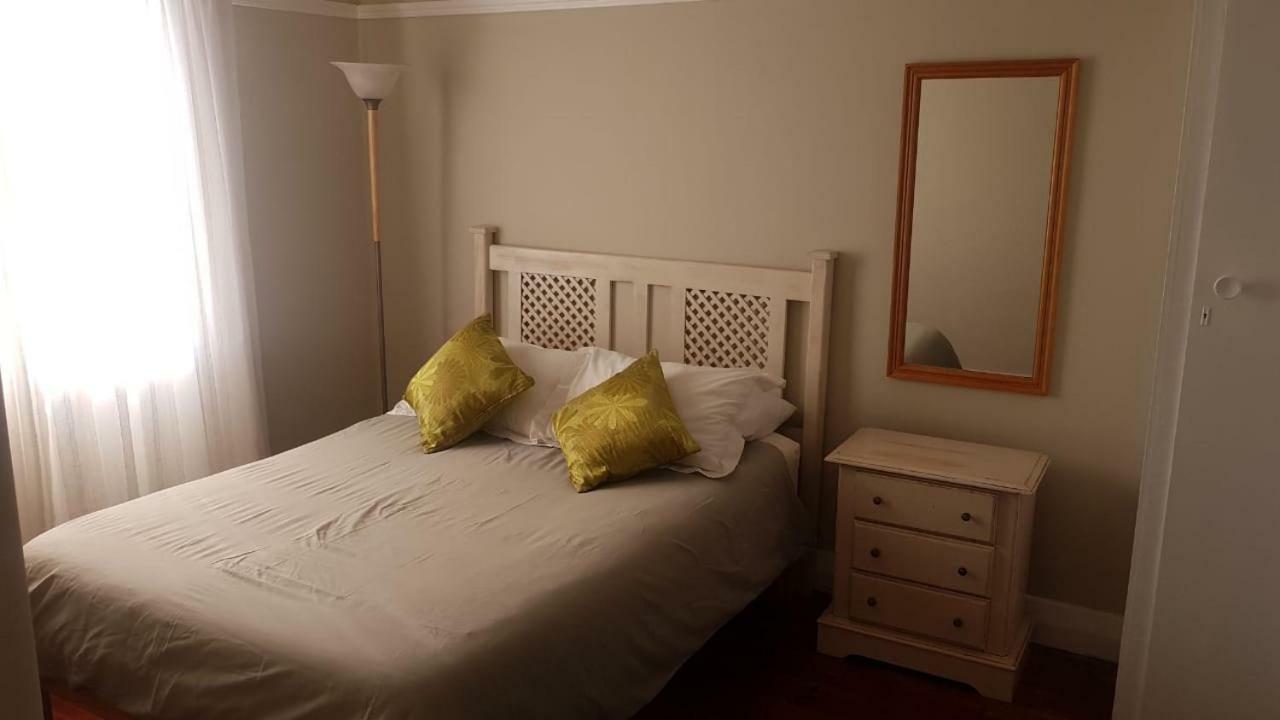 Хостел Mosselbay Backpackers Моссел-Бей Екстер'єр фото