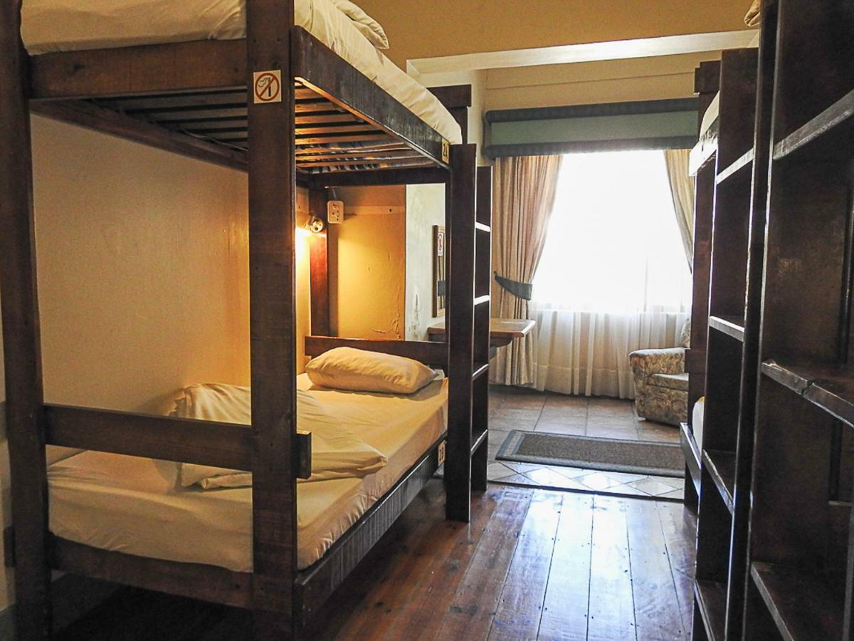 Хостел Mosselbay Backpackers Моссел-Бей Екстер'єр фото