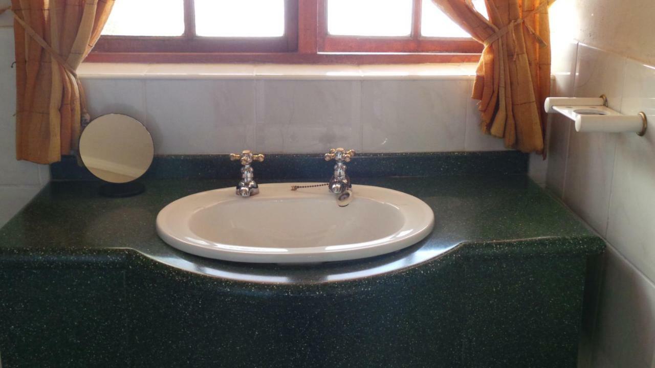 Хостел Mosselbay Backpackers Моссел-Бей Екстер'єр фото